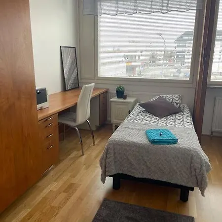 Luxury 2-3br Apparment טורניו